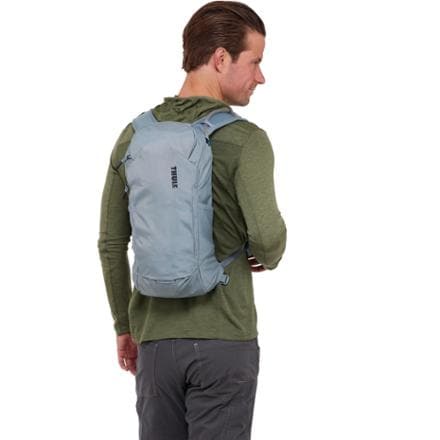 Thule AllTrail 10 L Hydration Pack 3