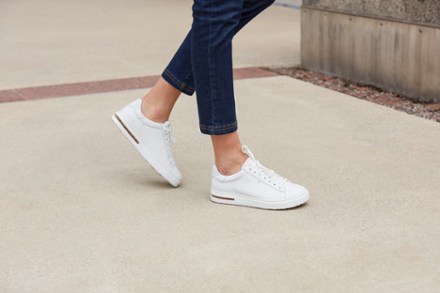 Location Image for Bend Sneakers - Women's