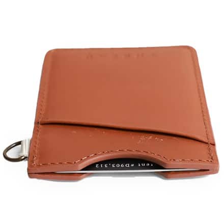 Thread Wallets Vertical Wallet 3