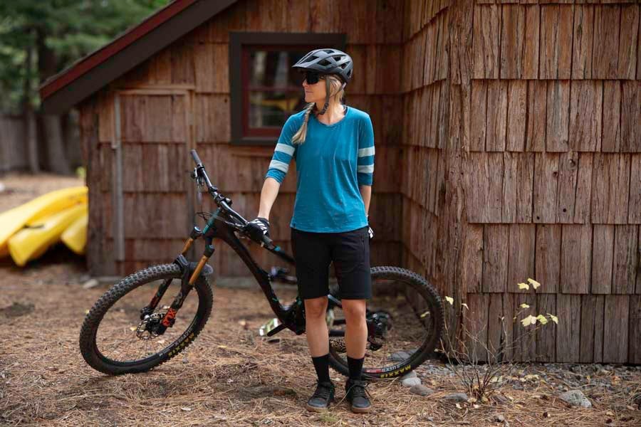 Location Image for Hawkins Shirt - Women's