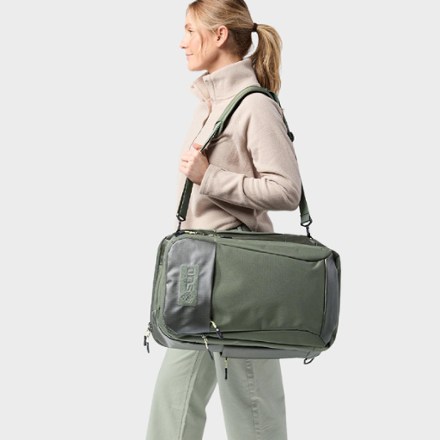 Stio Basin XT Travel Pack 30 L 8