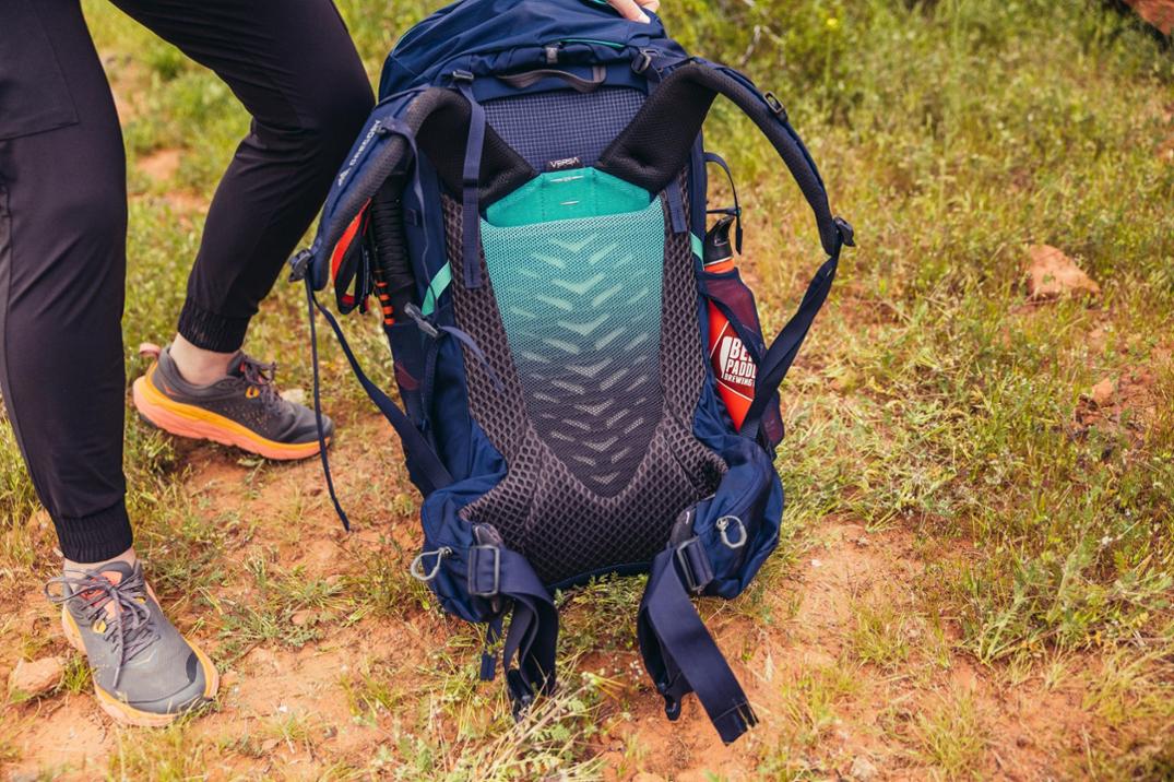 Location Image for Amber 68 Pack - Women's