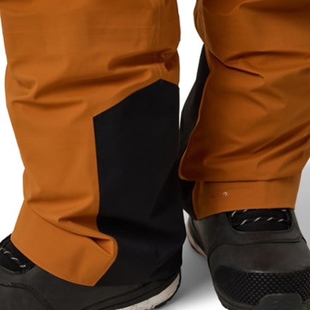 Vuori Suvi Snow Bib Pants - Men's 8