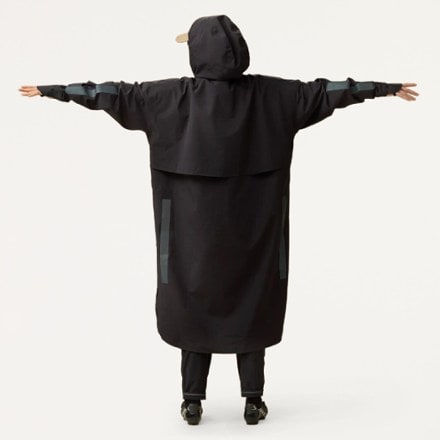 Fjallraven Hoja Cycling Rain Poncho - Men's 10