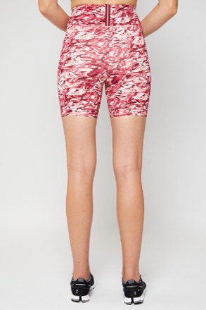 Fourlaps Arc Shorts - Women's 1