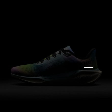 Nike Pegasus 41 Road-Running Shoes - Women's 9