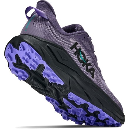 HOKA Challenger 8 Trail-Running Shoes - Women's 7