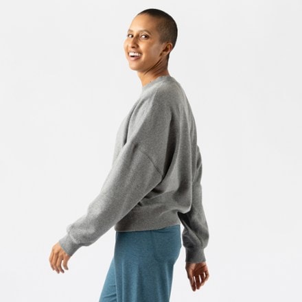 rabbit Go-To Crew Sweatshirt - Women's 3