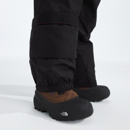 The North Face Freedom Insulated Bib Snow Pants - Toddlers' 6
