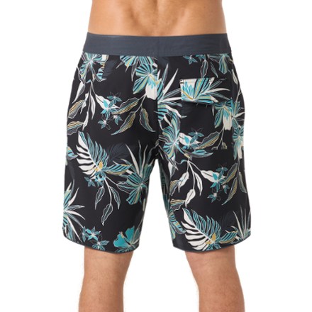 O'Neill Hyperfreak Mysto Scallop 19" Board Shorts - Men's 4