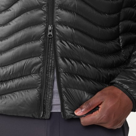 Nike ACG Lava Flow UL Down Jacket - Men's 4