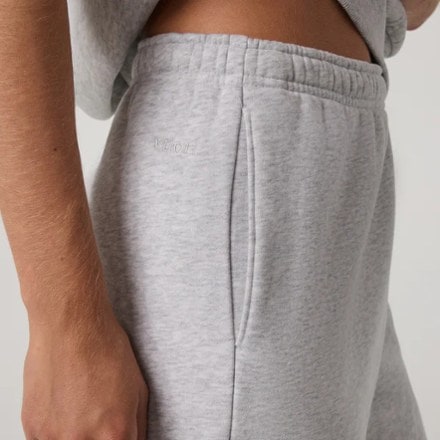 Vuori Restore Classic Sweatpants - Women's 4