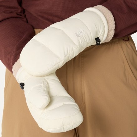 REI Co-op Campwell Down Mittens 1