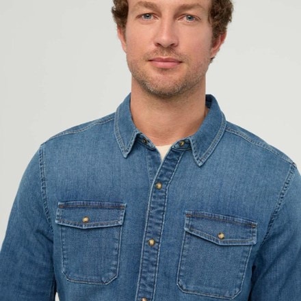DUER Performance Denim Lite Two-Pocket Shirt - Men's 4