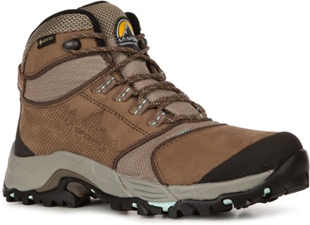 mountain boots womens