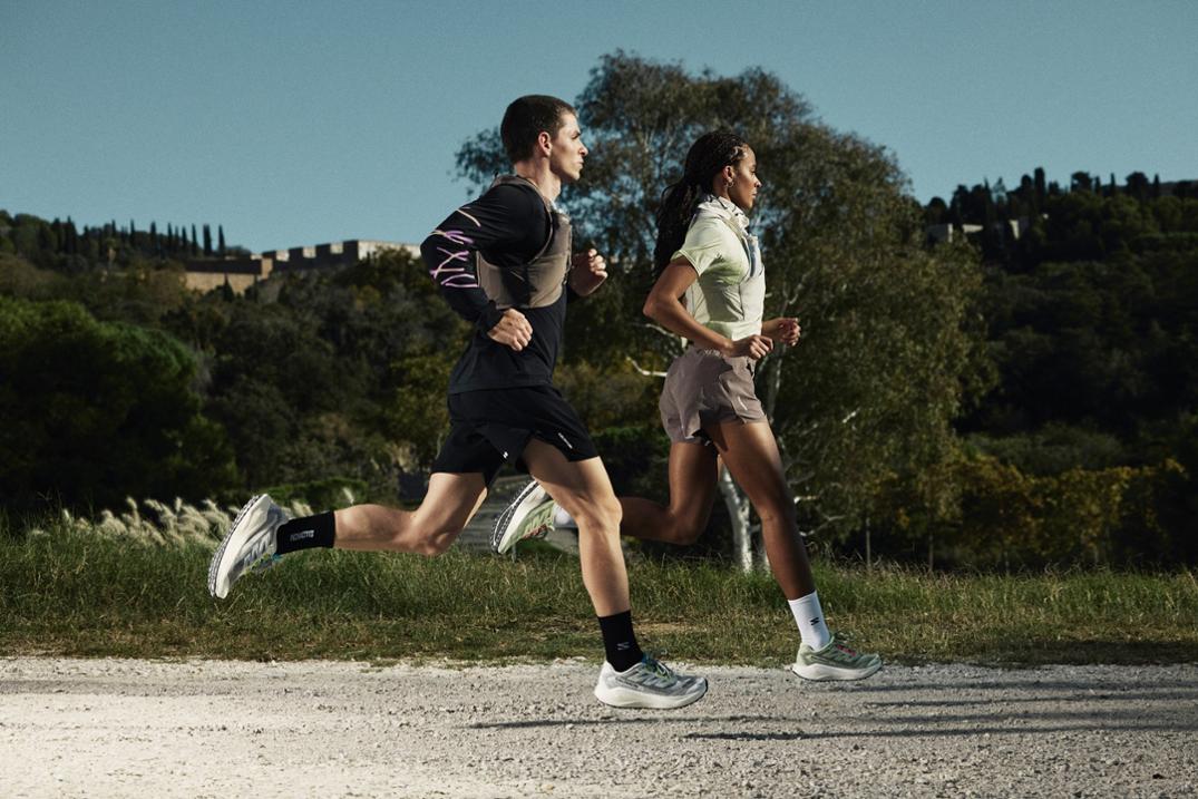 Location Image for Aero Blaze 3 GRVL Road-Running Shoes - Women's