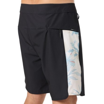 O'Neill Hyperfreak Tech Panel 18" Board Shorts - Men's 4
