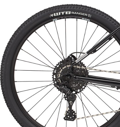 Cannondale Trail 5 Mountain Bike 2
