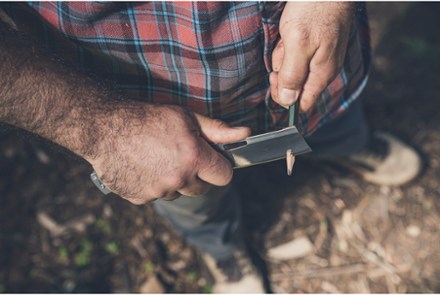 Gerber Flatiron Cleaver Fine-Edge Knife 3