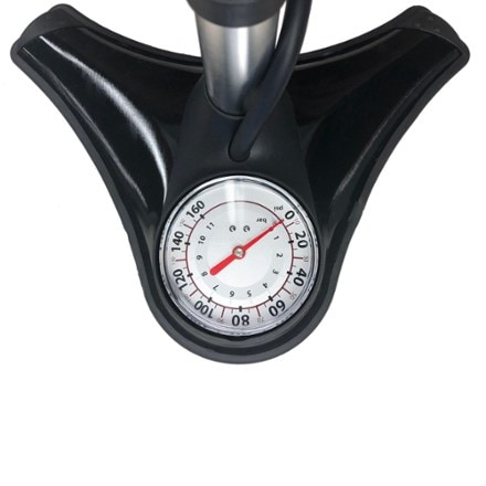 Blackburn Core 3 Floor Pump 1