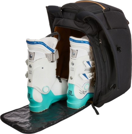 Thule RoundTrip Boot Pack - 45 L 3