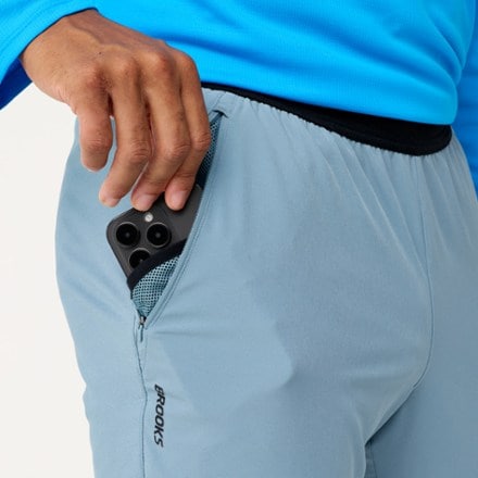 Brooks Dash Pants - Men's 3