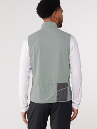 Arc'teryx Norvan Insulated Vest - Men's 4