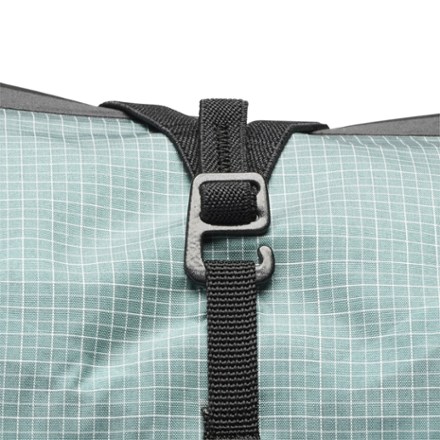 Black Diamond Distance 8 Pack - Women's 2