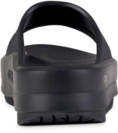 OOFOS OOmega OOahh Sandals - Women's 4