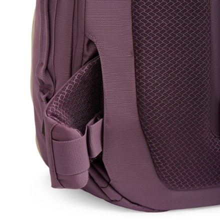 Eagle Creek Tour Lite Travel Pack - 38L 9