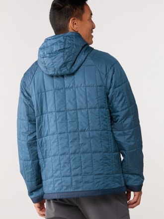 The North Face Circaloft Quarter-Zip Insulated Pullover - Men's 2