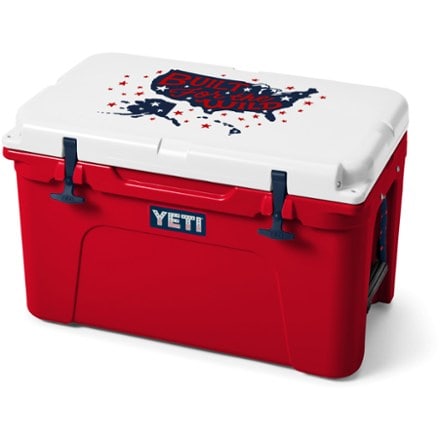 YETI Tundra 45 Cooler 1