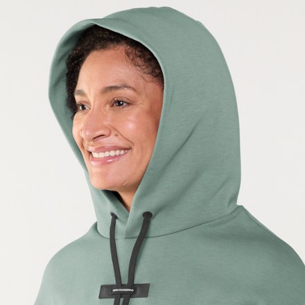 On Focus Tech Hoodie - Women's 3