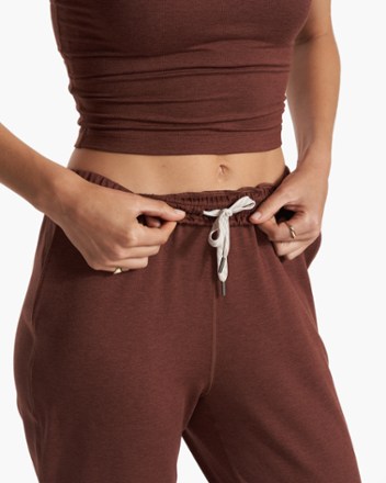 Vuori Boyfriend Jogger Pants - Women's 5
