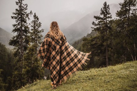 Sackcloth & Ashes Vintage Plaid Blanket 3