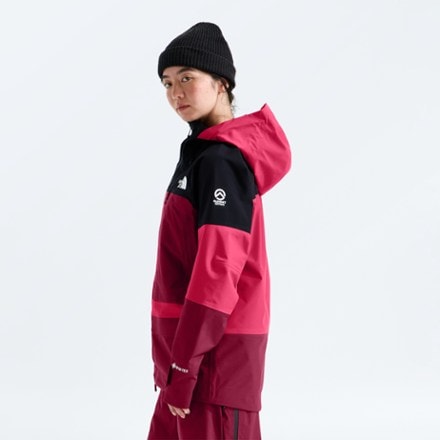 The North Face Summit Verbier GTX Jacket - Women's 3