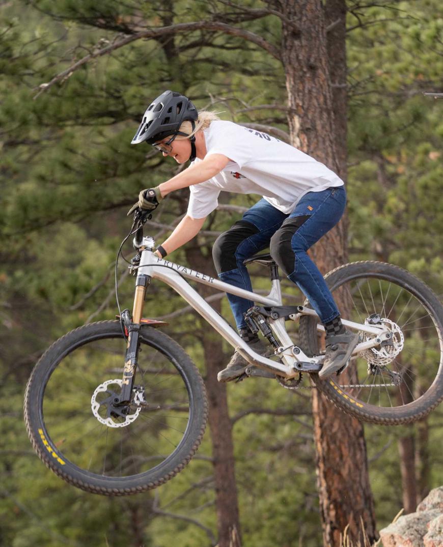 Location Image for Bike Pants - Women's