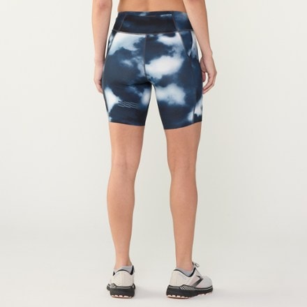 Janji Pace 7" Shorts - Women's 2