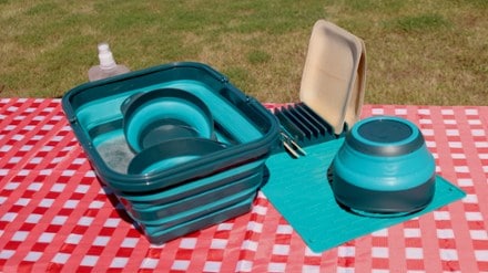 Adventure Ready Flat Pack Collapsible Sink - 16 L 6
