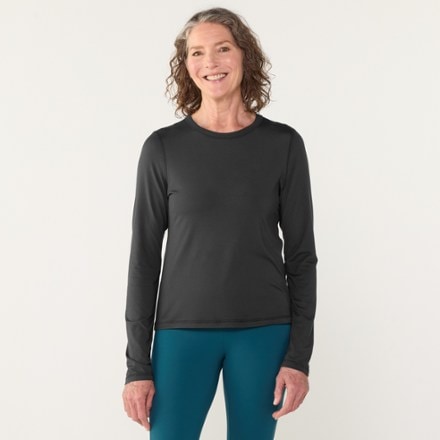Vuori Long-Sleeve Lux Crew T-Shirt - Women's 3