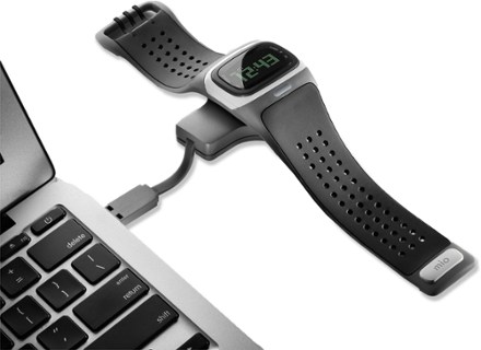 Attached to USB charching station (Black/White)