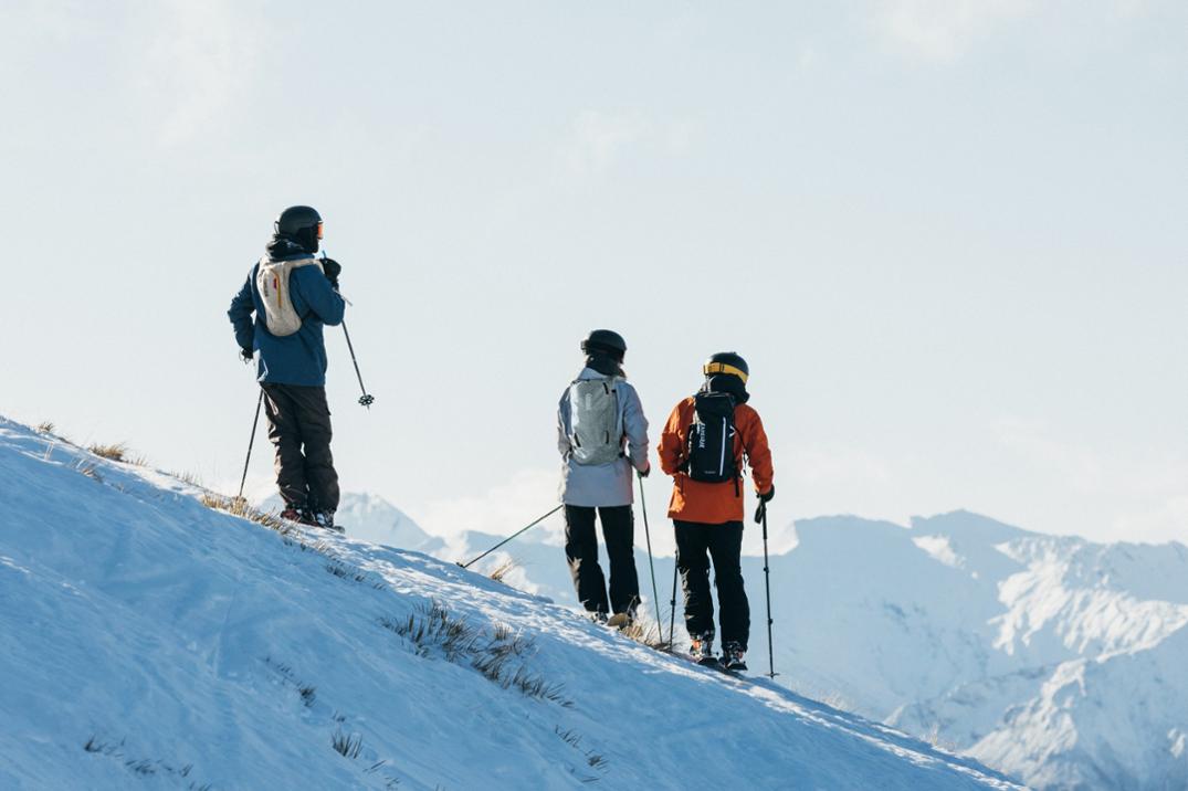 Location Image for Zoid Snow Hydration Pack