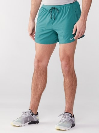 Nike Stride 5" Shorts - Men's 1
