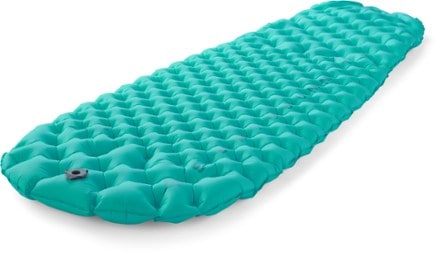 Sea to Summit Comfort Light Insulated Air Sleeping Pad - Women's 3/4 view (Carribean)