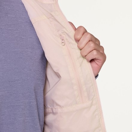 Arc'teryx Atom Insulated Vest - Women's 4
