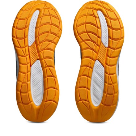 ASICS GEL-Cumulus 28 Road-Running Shoes - Men's 4