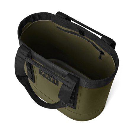 YETI Camino 35 Carryall 1