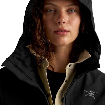Arc'teryx Clarkia AR Insulated Hoody - Women's 5