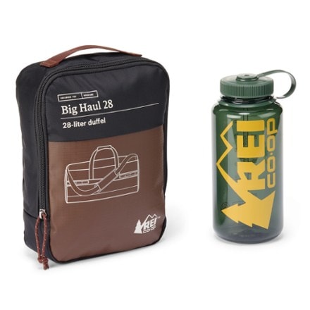 REI Co-op Big Haul 28 Duffel Storage pouch (32 fl oz. bottle not included)