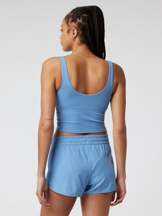 Vuori Daily Crop Tank Top - Women's 2